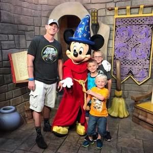 Meet your Posher, Brian